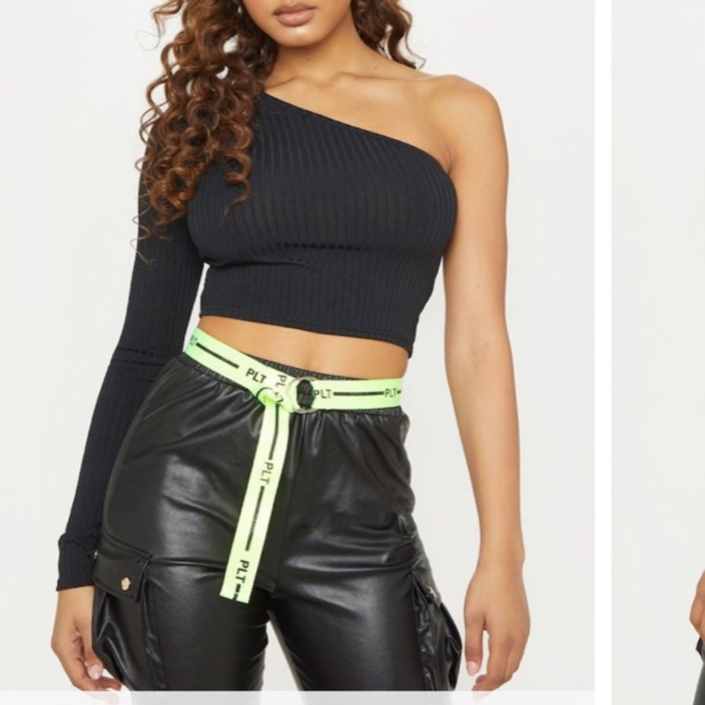 Pretty Little Thing one shoulder ribbed crop top